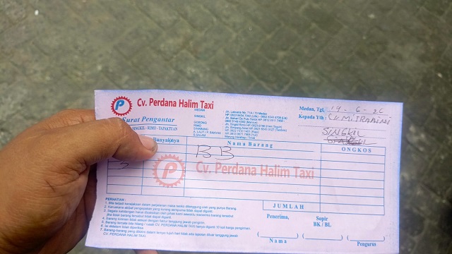 Bukti resi pengiriman sampul raport