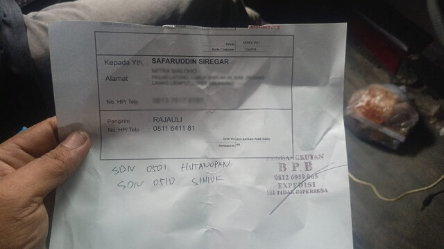 Bukti resi pengiriman sampul raport